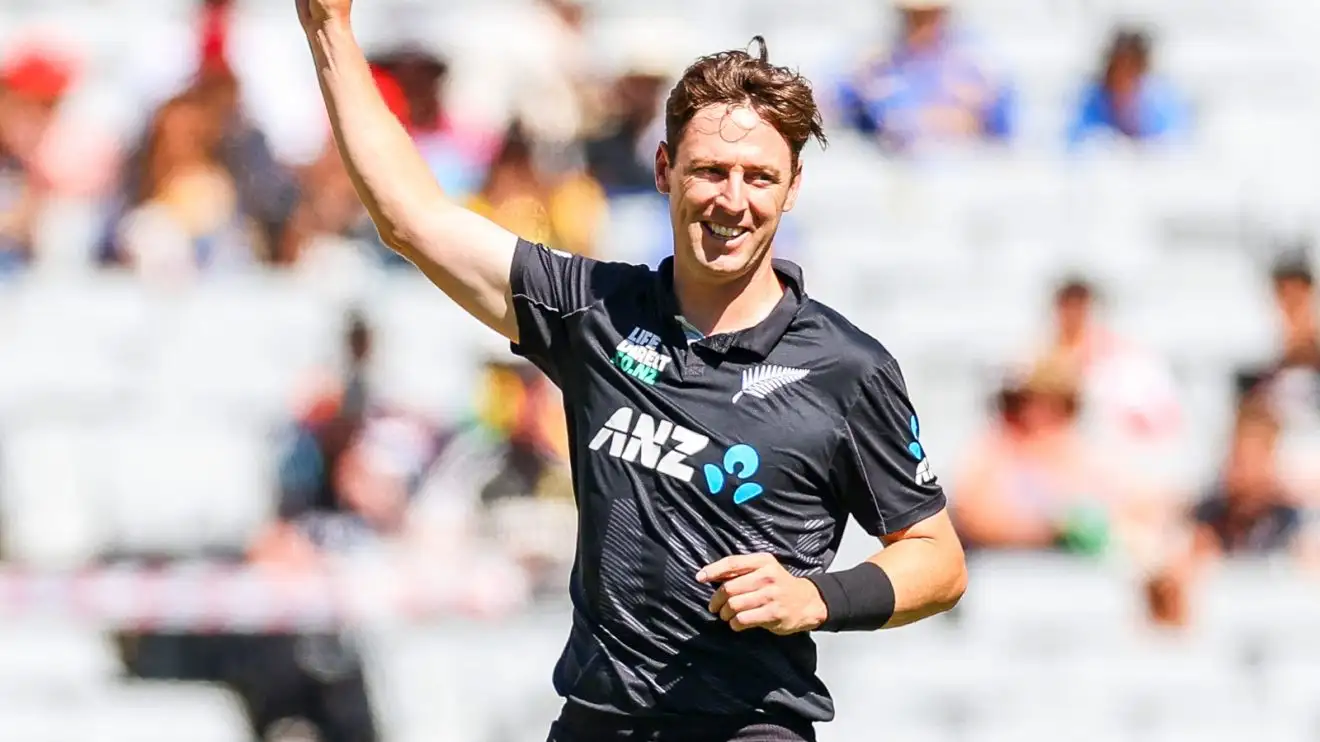 Matt Henry celebrates for New Zealand