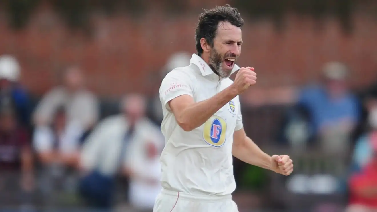Graham Onions celebrates