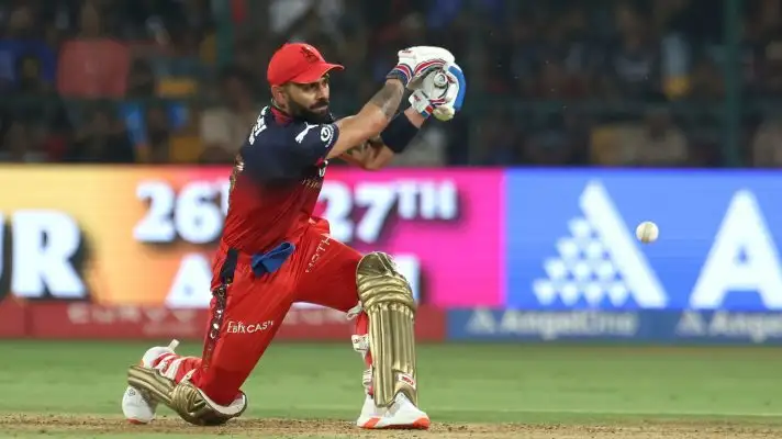 Virat Kohli bats in IPL