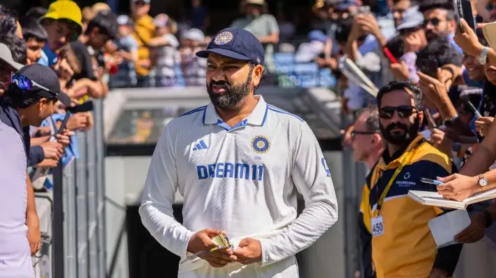 Rohit Sharma bats