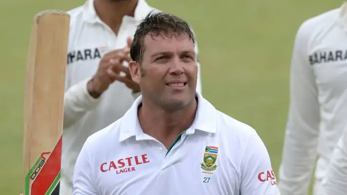 Jacques Kallis raises his bat