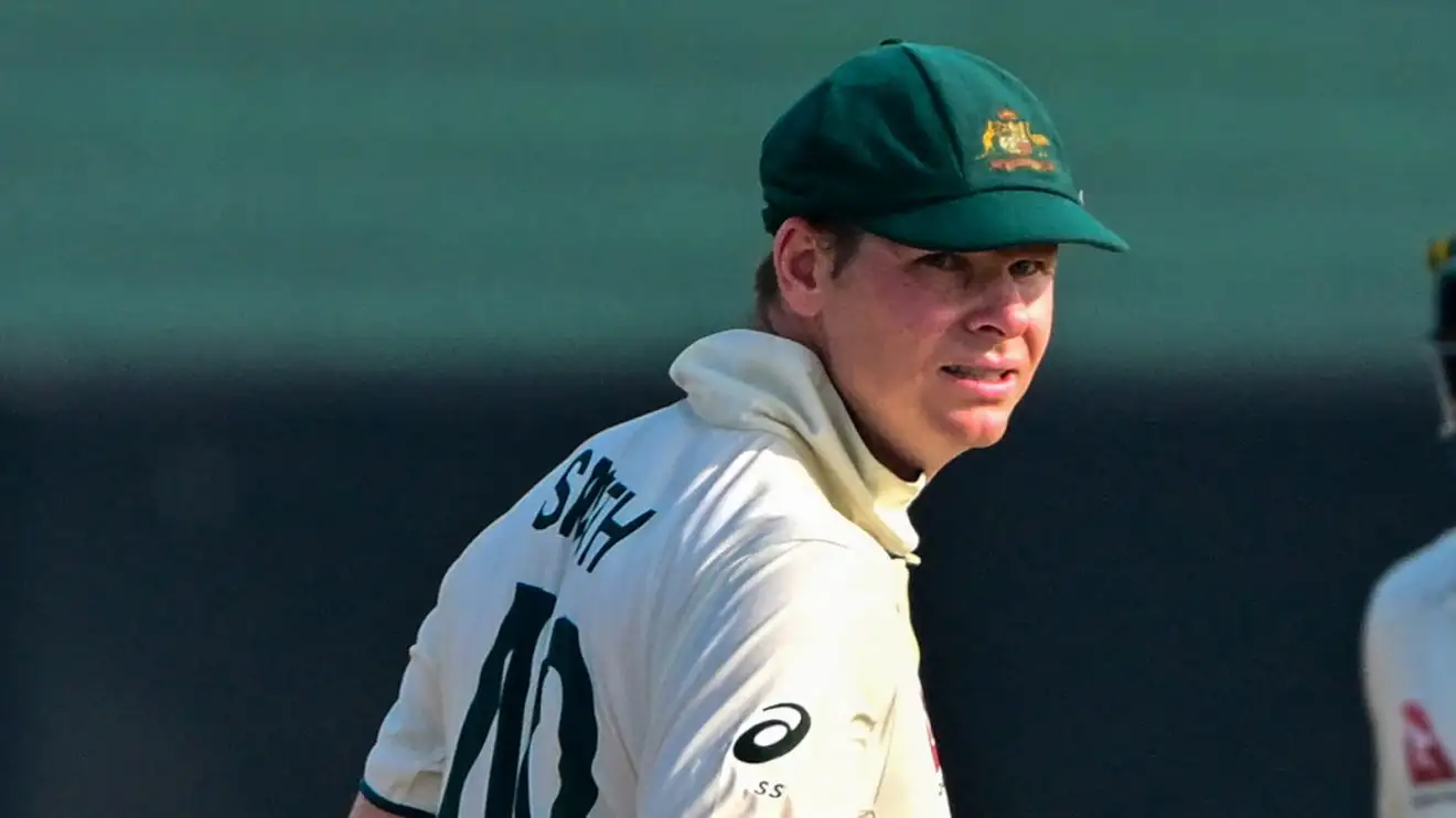 Steven Smith bats