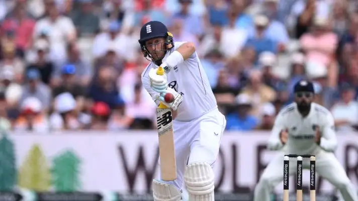 Joe Root bats