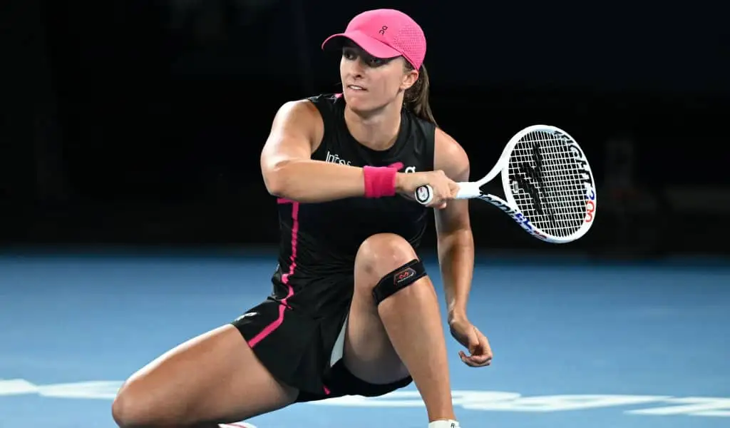 Iga Swiatek's tactics in shock Australian Open loss questioned by pundits