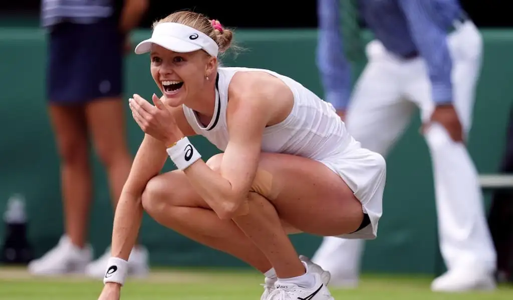 Harriet Dart celebrates after beating Katie Boulter at Wimbledon.