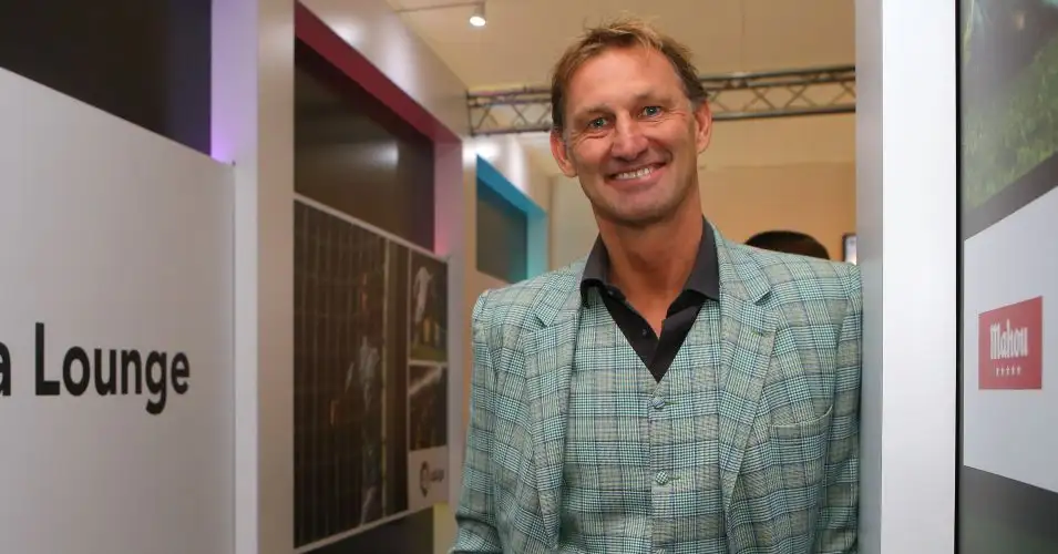 Tony Adams: Sir Alex and Man United wanted me