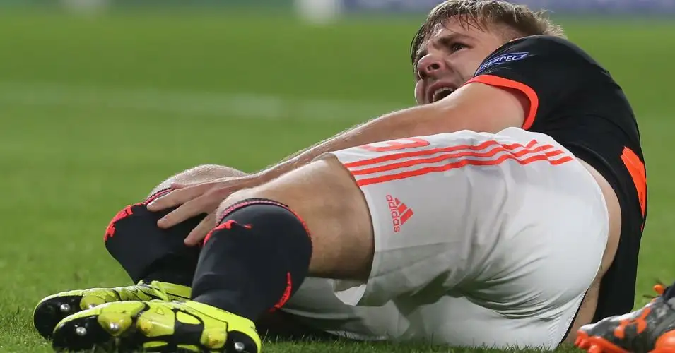 Shaw’s Euro 2016 place depends on Man United