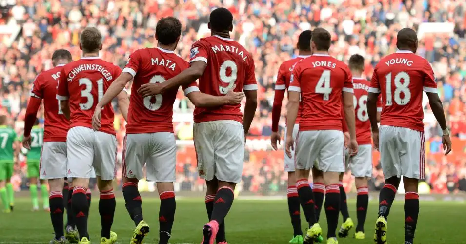 Mails: Man United an elephant atop a tree