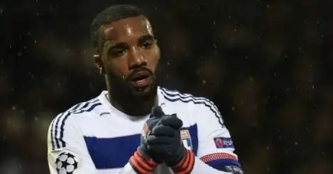 Lyon comments add to confusion over Lacazette