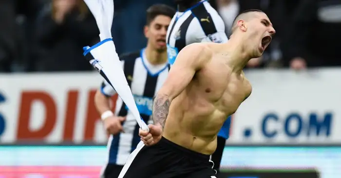 Mitro on flier – Toon striker admits he could leave
