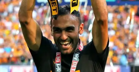 Elmohamady signs new deal with promoted Hull