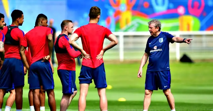 Roy gives England strikers ‘public dressing down’