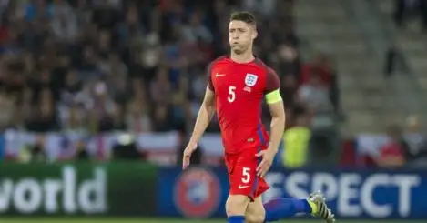 Cahill defends Hodgson over six England changes