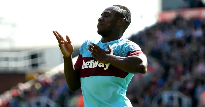 Antonio joins Payet and co with new West Ham deal