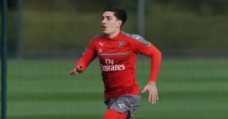 Bellerin to Barca? The man himself says no