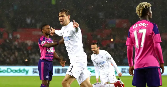 Swansea 3-0 Sunderland: Llorente at it again
