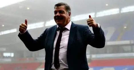 Allardyce responds to claims he could replace De Boer