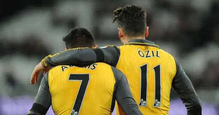 Gossip: Arsenal offer huge deals, Rakitic offered to Liverpool (again)