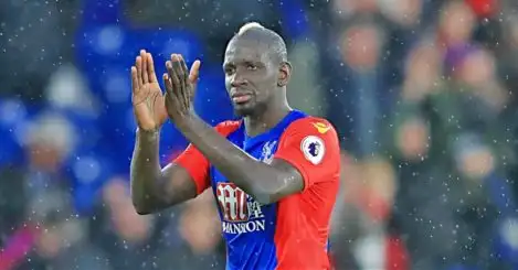 Liverpool accept £26m bid from Palace for Sakho