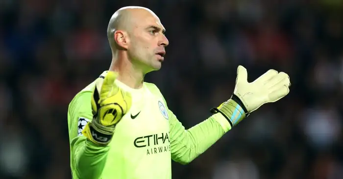 Caballero to choose between Chelsea and Newcastle