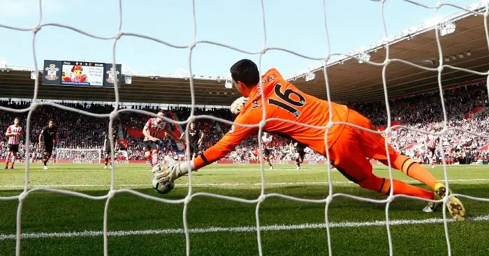 Southampton 0-0 Hull: Jakupovic rescues Tigers