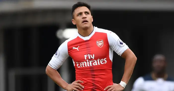 Robson implores Man United to try and sign Sanchez