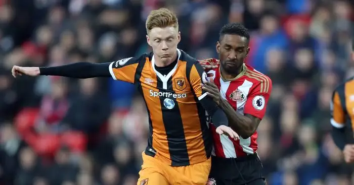 Hull reject £10m Premier League bid for Clucas