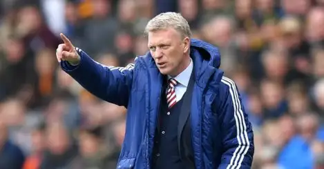 Yesterday’s manager Moyes still fighting for tomorrow