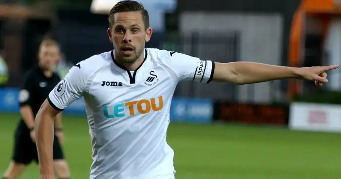 Swans boss speaks out over Llorente and Sigurdsson