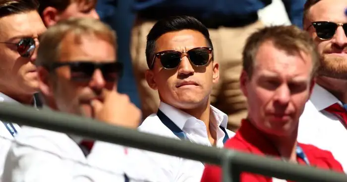 No contact with PSG over Sanchez, claims Wenger