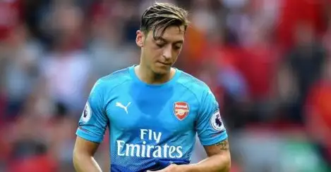 Report: Barca quoted £55m for Ozil after late enquiry