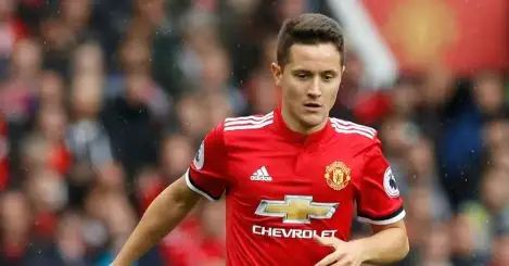 Herrera deal extended; four Man United players wait