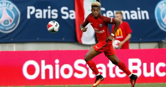 Bayern winger warns Liverpool target against leaving PSG