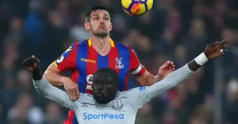 Unsworth questions FA after Niasse diving ban upheld