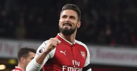 Giroud was desperate to join Arsenal – even with RVP there