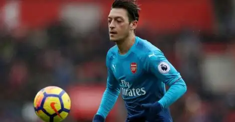 Report: Ozil gives Barca two-week deadline to show interest