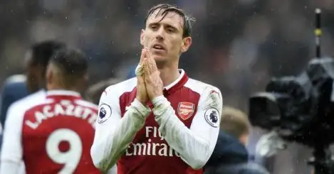 Monreal leaves Arsenal for buttons after over six years