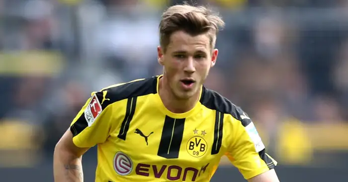 Huddersfield closing in on World Cup winning defender – report