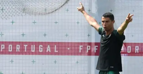 Uruguay boss: Even Godin cannot contain Ronaldo