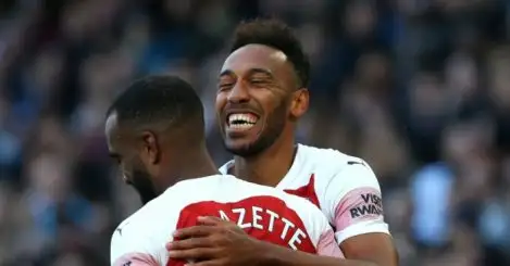 Aubameyang backs Arsenal to keep pace with title challengers