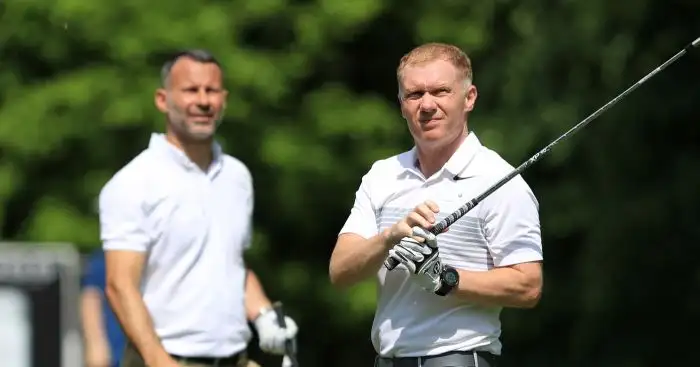 Scholes reacts to Giggs wanting Mourinho to stay