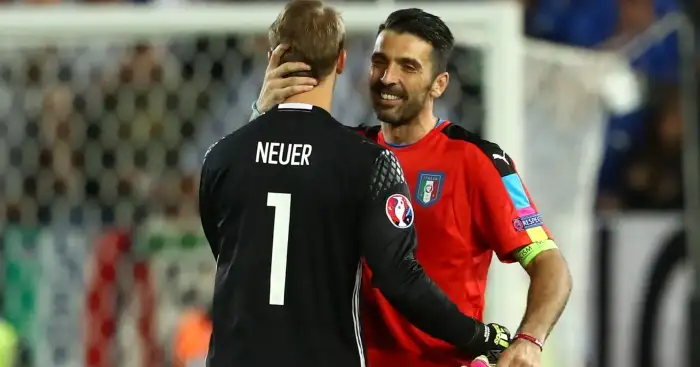 Buffon names top three keepers, questions Courtois award