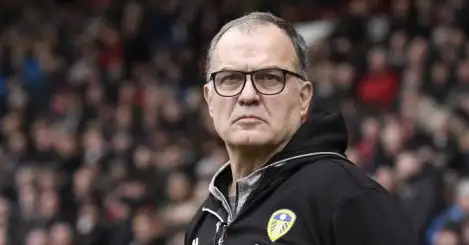 Bielsa: Leeds will not kick the ball out for injured player