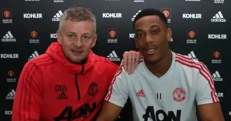 Manchester United announce new Martial deal until 2024