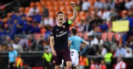 Arsenal ‘to replace Koscielny’ with €60m Barcelona defender