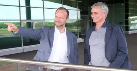 Mourinho reveals text from Woodward after Spurs appointment