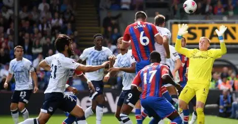 Crystal Palace 0-0 Everton: 10-man Toffees take a draw