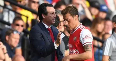 Emery explains why Arsenal star Ozil ‘is below the top players’