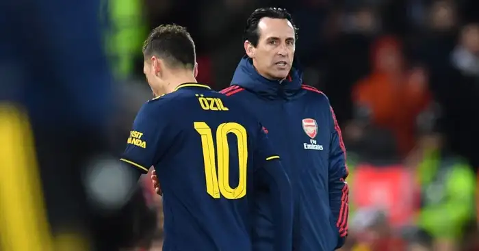 Dixon calls on Arsenal players to demand change from Emery