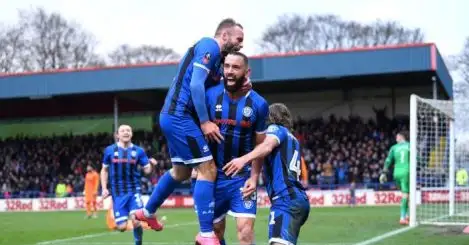 Rochdale 1-1 Newcastle: 40-year-old Wilbraham bags replay